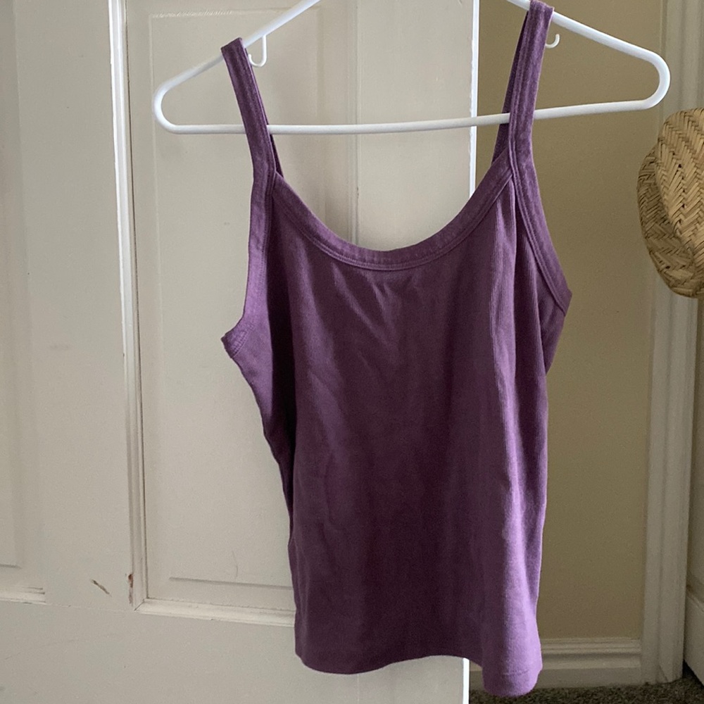 purple tank, size m